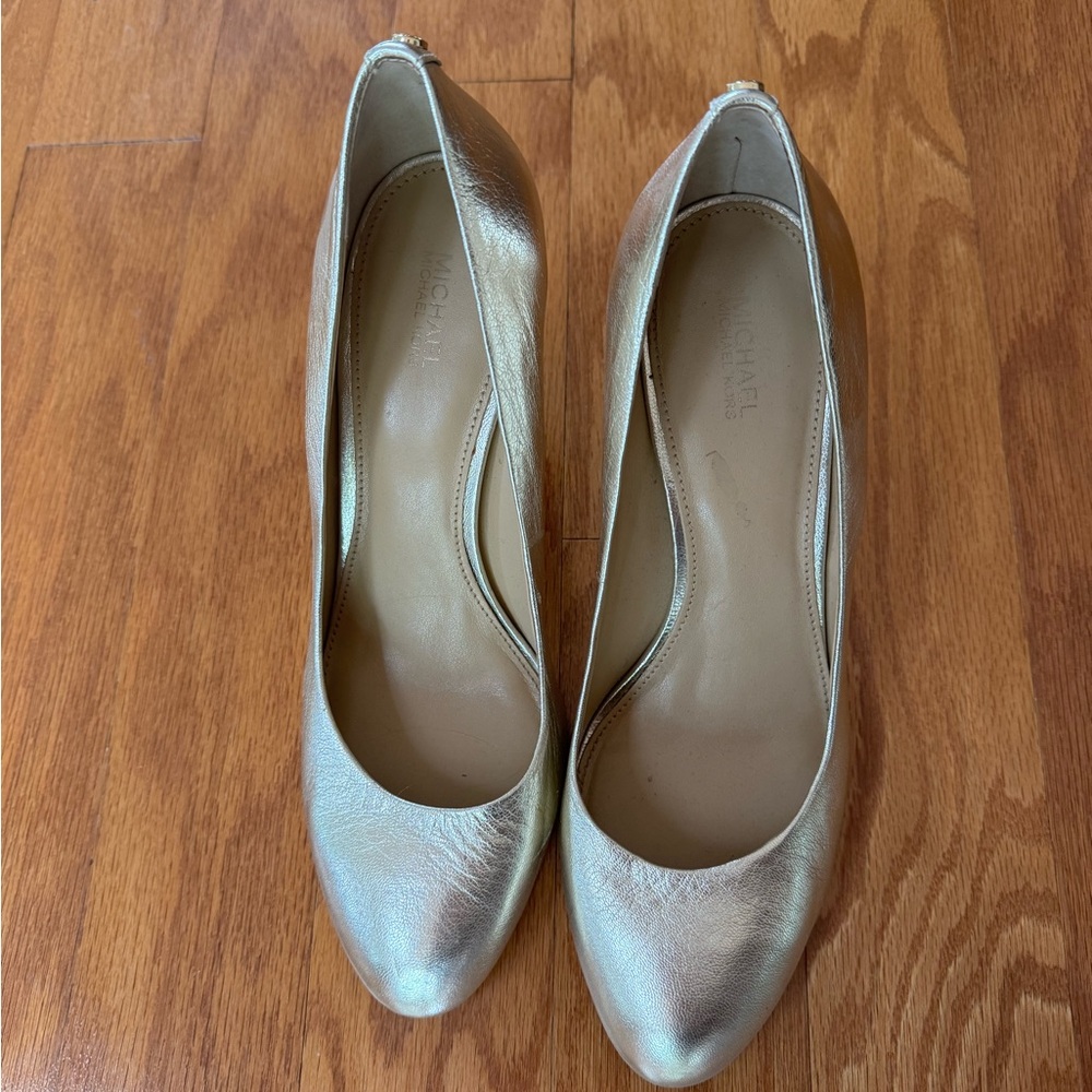 Michael Kors Gold Heels Elegant Shimmer